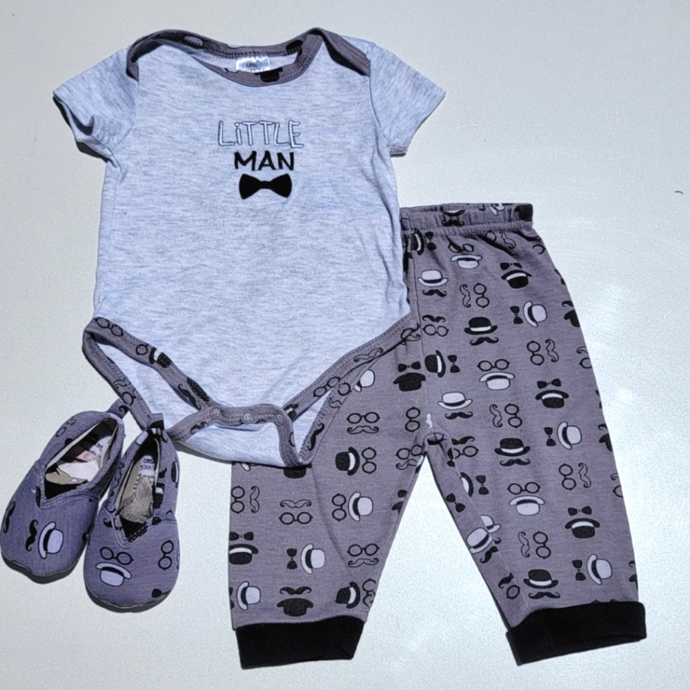 Little Beginnings 3 Piece Matching Outfit Set Size 3-6 Months Shoes Pants Onesie